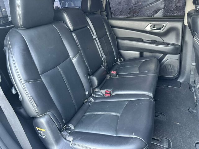 2018 Nissan Pathfinder FWD SL - 23092015 - 17