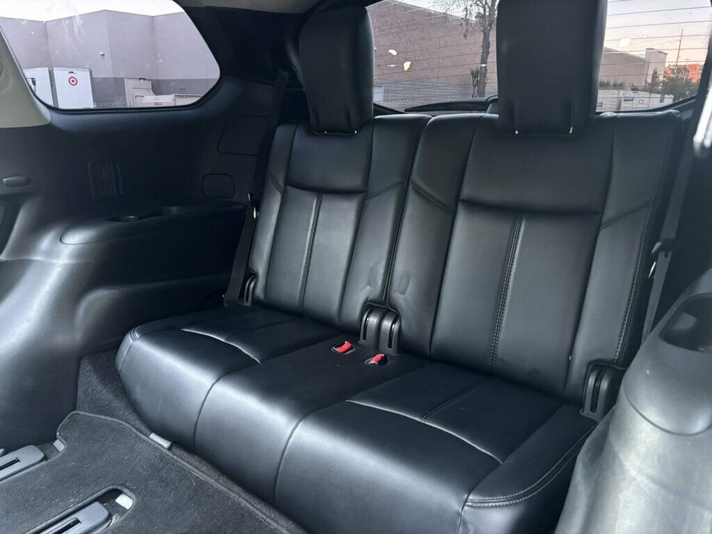 2018 Nissan Pathfinder FWD SL - 23092015 - 22