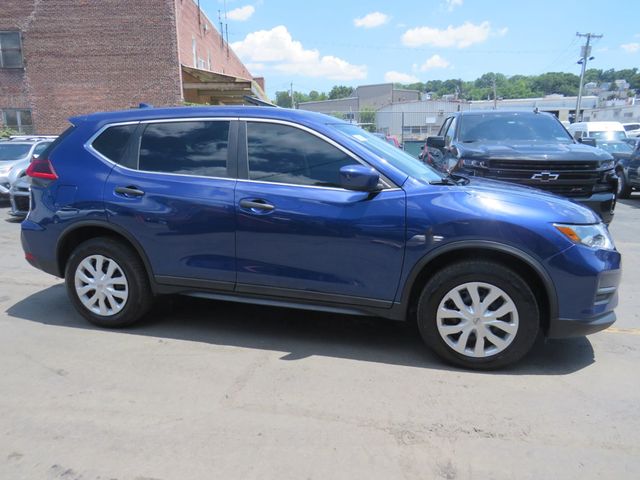 2018 Nissan Rogue AWD S - 22875237 - 3