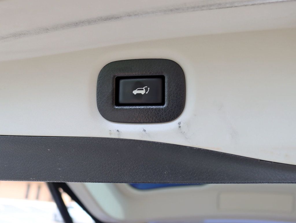 2018 Nissan Rogue AWD SL - 22867033 - 31