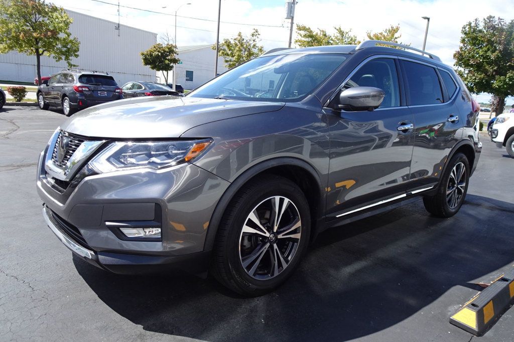 2018 Nissan Rogue SL photo 4