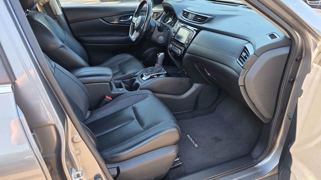 2018 Nissan Rogue AWD SL - Locally Owned, Well Cared For - 23095084 - 25