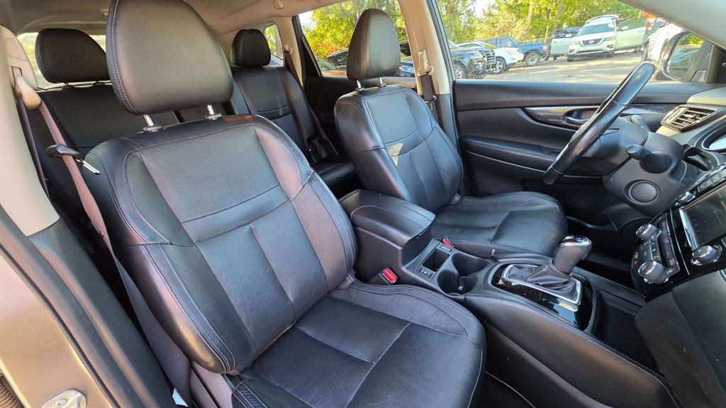 2018 Nissan Rogue AWD SL - Locally Owned, Well Cared For - 23095084 - 27