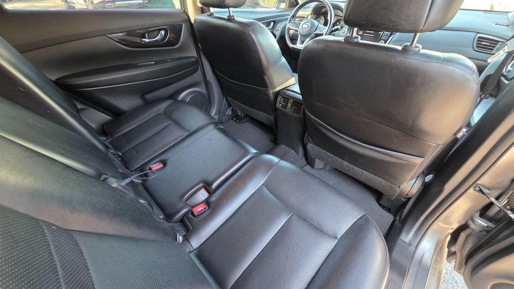 2018 Nissan Rogue AWD SL - Locally Owned, Well Cared For - 23095084 - 37