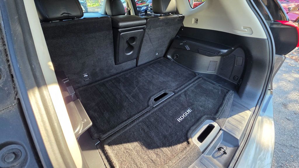 2018 Nissan Rogue AWD SL - Locally Owned, Well Cared For - 23095084 - 42