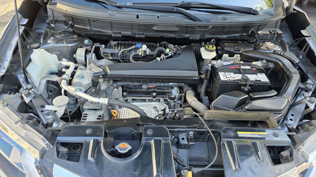 2018 Nissan Rogue AWD SL - Locally Owned, Well Cared For - 23095084 - 45