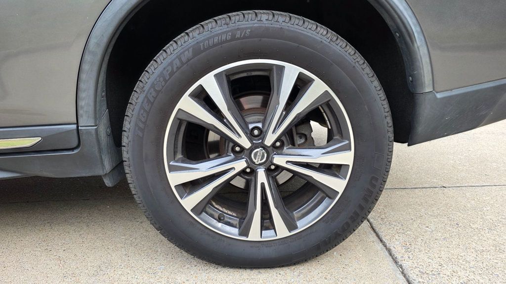 2018 Nissan Rogue AWD SL - Locally Owned, Well Cared For - 23095084 - 50