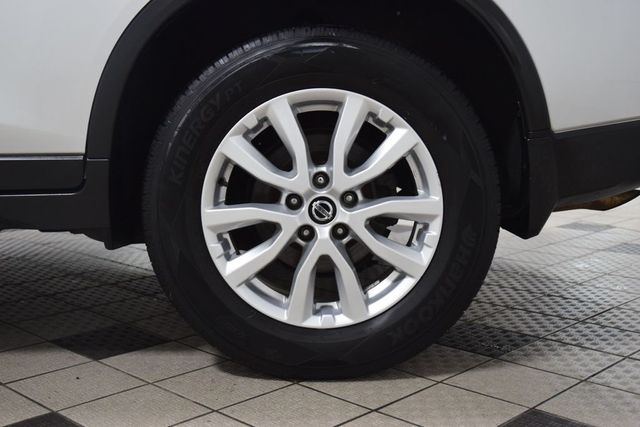 2018 Nissan Rogue AWD SV - 23025619 - 23