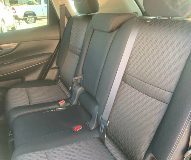 2018 Nissan Rogue AWD SV - 22961361 - 12