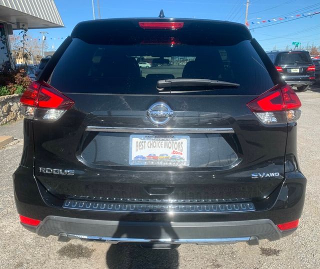 2018 Nissan Rogue AWD SV - 22961361 - 18