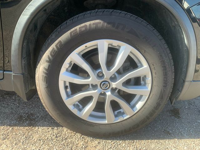 2018 Nissan Rogue AWD SV - 22961361 - 22