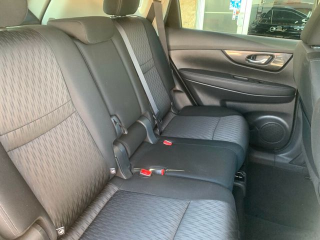 2018 Nissan Rogue AWD SV - 22961361 - 24