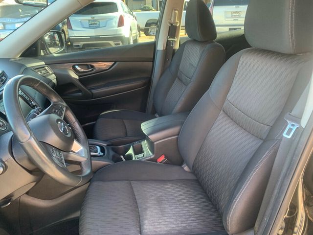 2018 Nissan Rogue AWD SV - 22961361 - 4