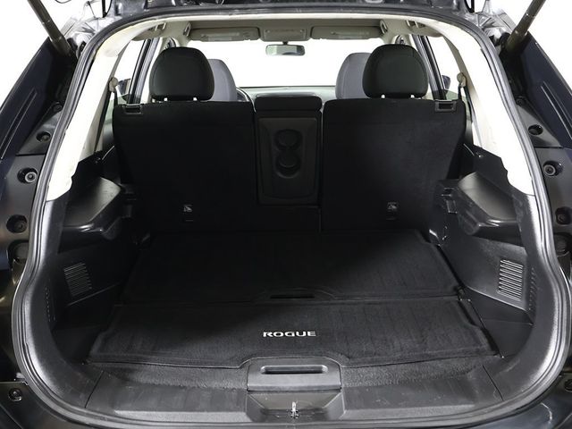 2018 Nissan Rogue AWD SV - 22993858 - 19