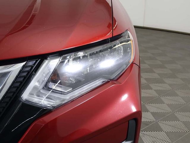2018 Nissan Rogue AWD SV - 22967543 - 15