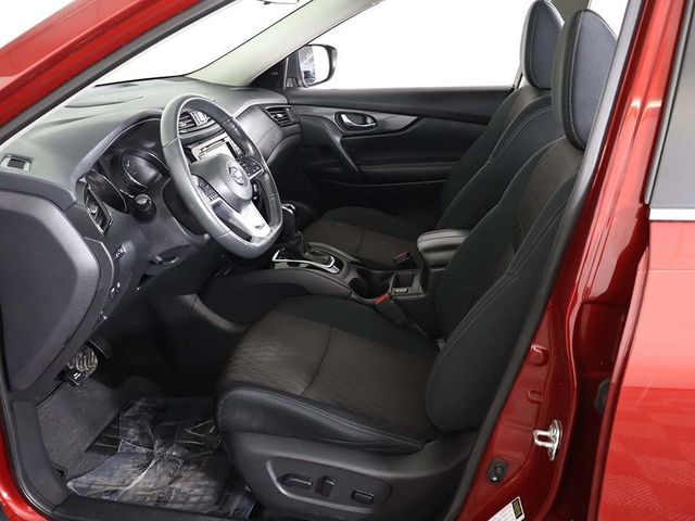 2018 Nissan Rogue AWD SV - 22967543 - 32
