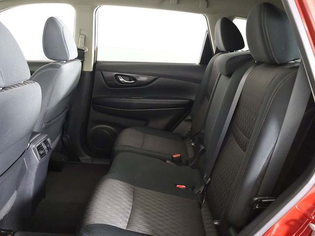 2018 Nissan Rogue AWD SV - 22967543 - 35