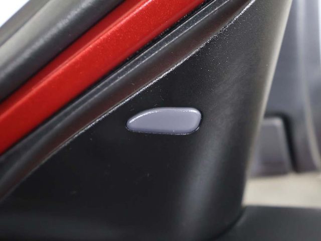 2018 Nissan Rogue AWD SV - 22967543 - 38