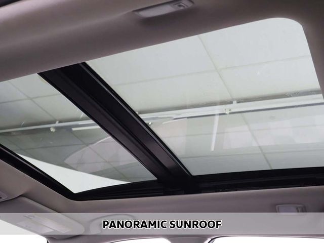 2018 Nissan Rogue AWD SV - 22967543 - 3