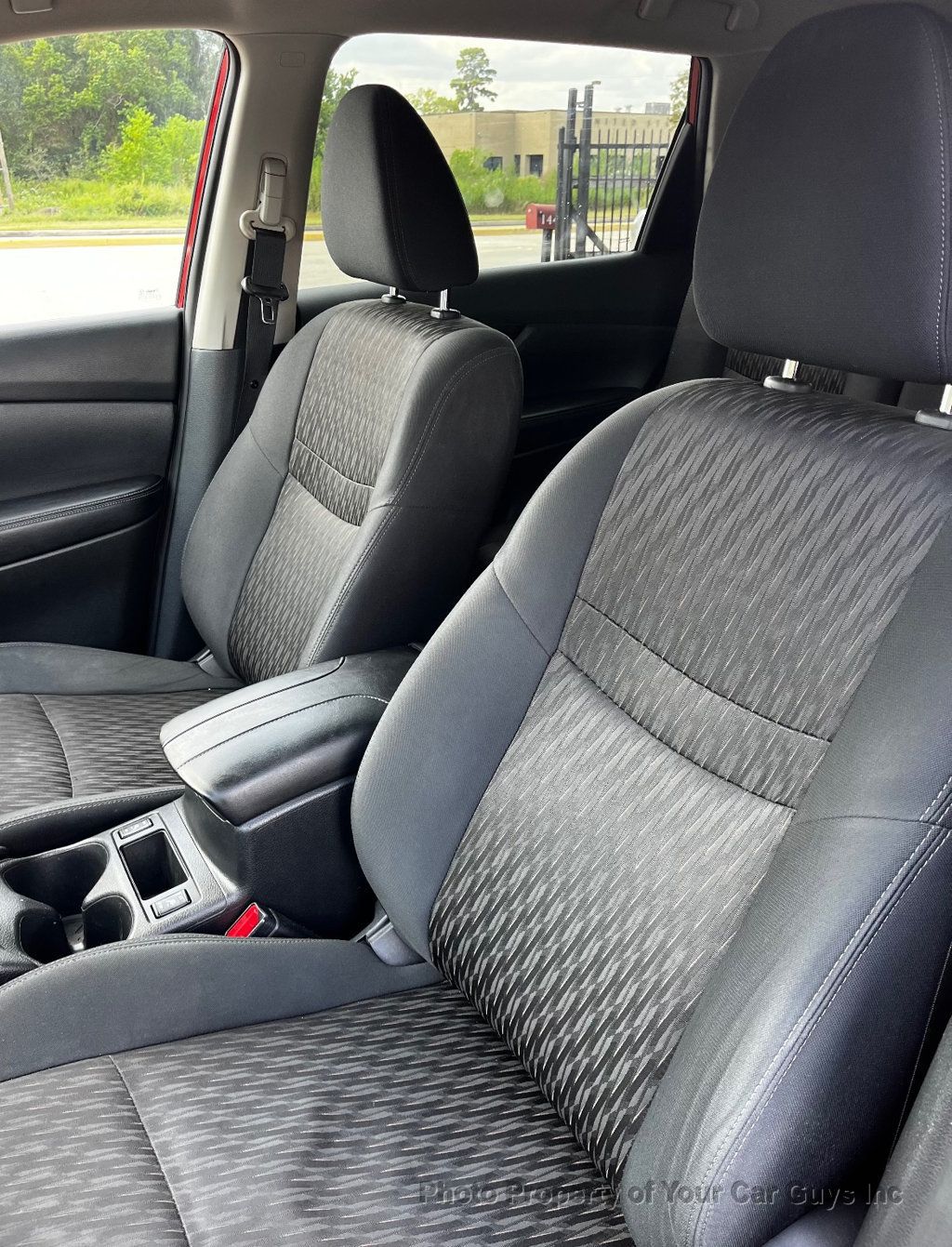 2018 Nissan Rogue AWD SV - 23088115 - 11