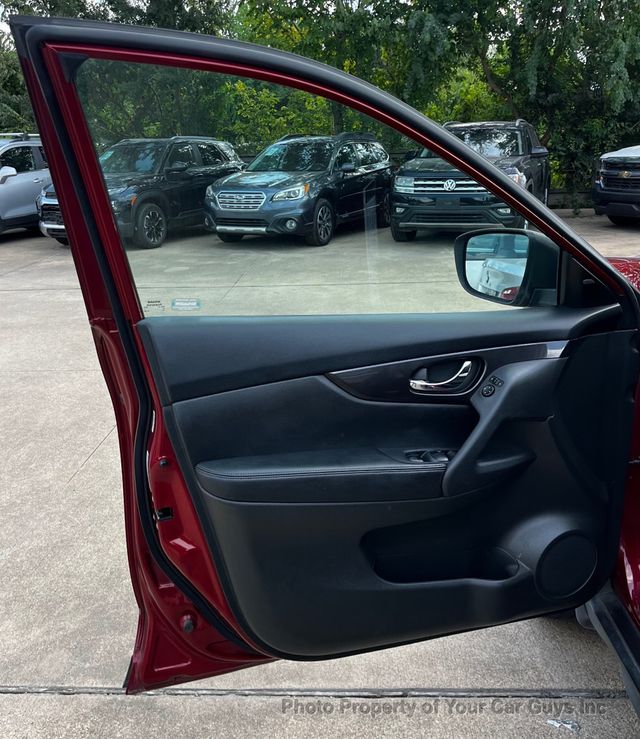 2018 Nissan Rogue AWD SV - 23088115 - 26