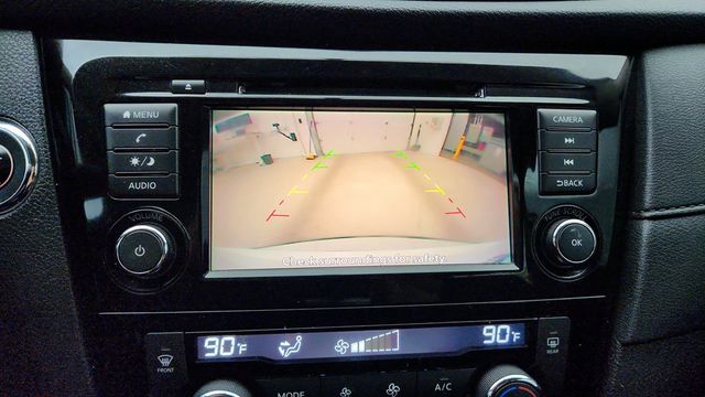 2018 Nissan Rogue AWD SV - 22950785 - 18