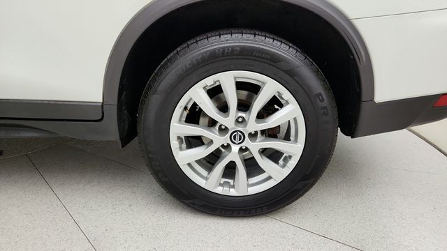 2018 Nissan Rogue AWD SV - 22950785 - 8