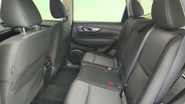 2018 Nissan Rogue AWD SV - 22971763 - 19