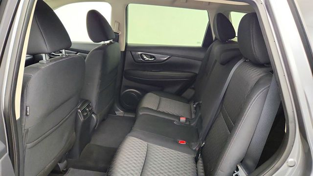 2018 Nissan Rogue AWD SV w/ Premium Package & Navigation - 23041098 - 19
