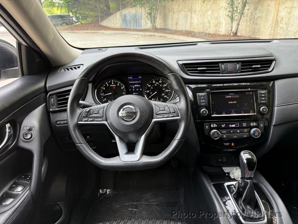 2018 Nissan Rogue FWD S - 23044369 - 17