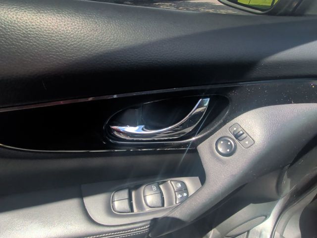 2018 Nissan Rogue FWD S - 23049731 - 11