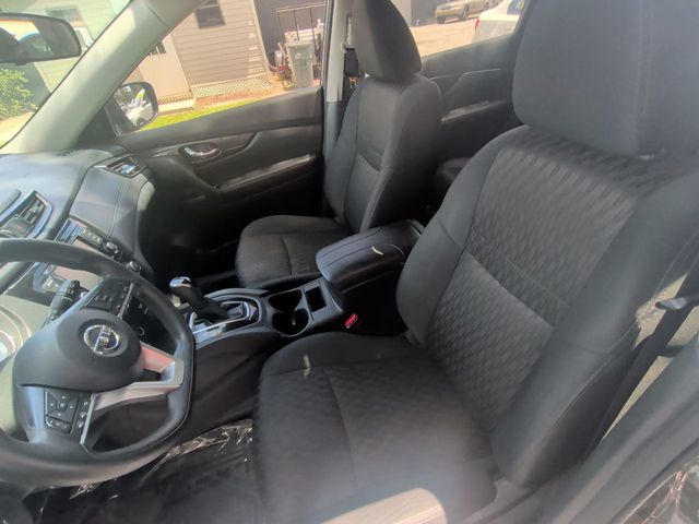 2018 Nissan Rogue FWD S - 23049731 - 13