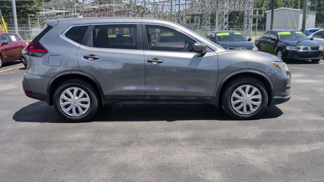 2018 Nissan Rogue FWD S - 23049731 - 8