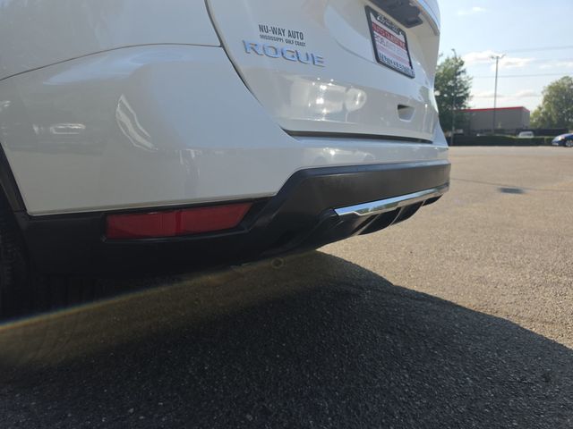 2018 Nissan Rogue FWD S - 23065475 - 23