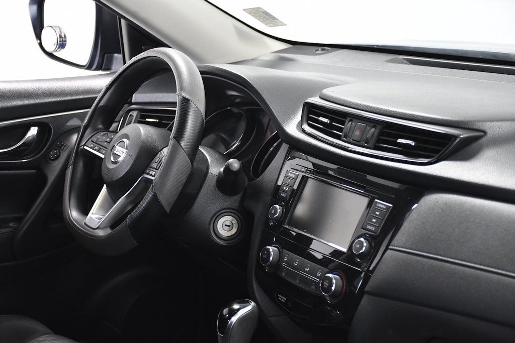 2018 Nissan Rogue FWD S - 23073591 - 16