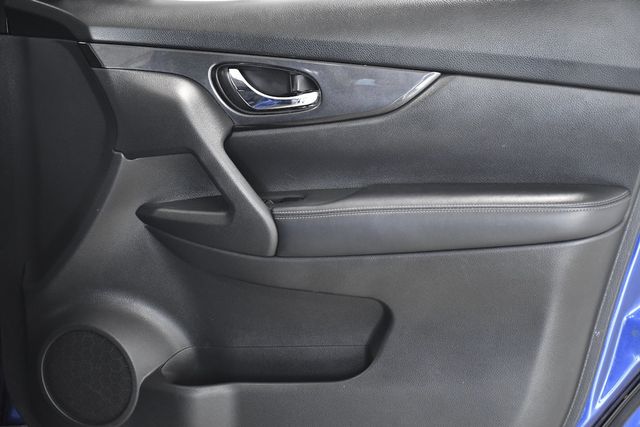 2018 Nissan Rogue FWD S - 23073591 - 17