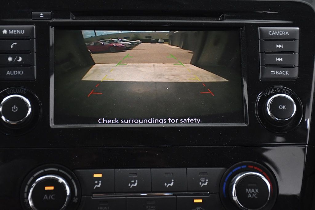 2018 Nissan Rogue FWD S - 23073591 - 26