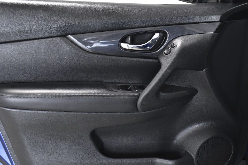 2018 Nissan Rogue FWD S - 23073591 - 8