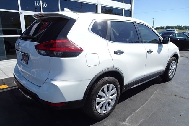 2018 Nissan Rogue FWD S - 22550269 - 7