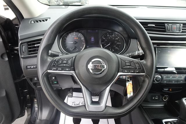 2018 Nissan Rogue FWD S - 22828304 - 16