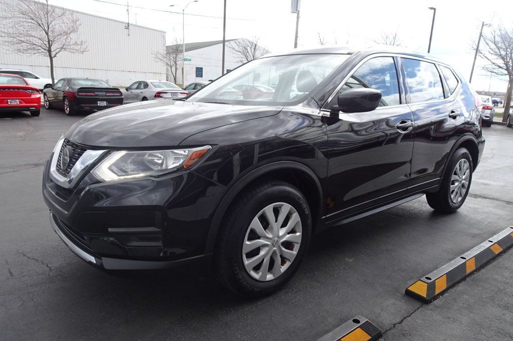 2018 Nissan Rogue S photo 4