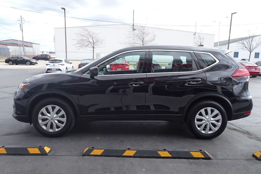 2018 Nissan Rogue S photo 5