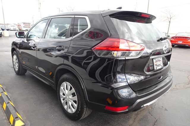 2018 Nissan Rogue FWD S - 22828304 - 5