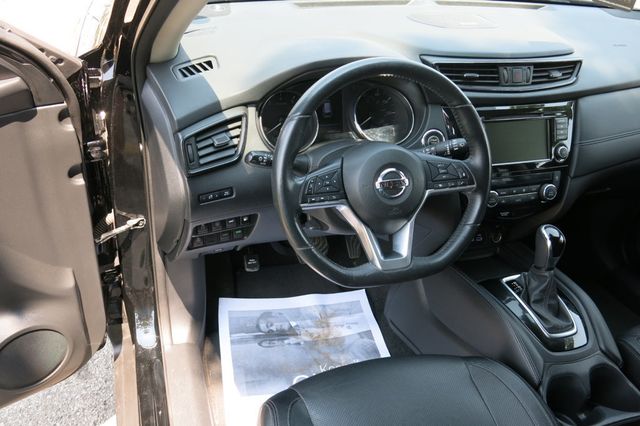 2018 Nissan Rogue FWD SL - 23055929 - 11