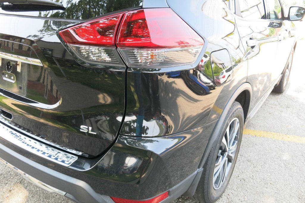 2018 Nissan Rogue FWD SL - 23055929 - 38