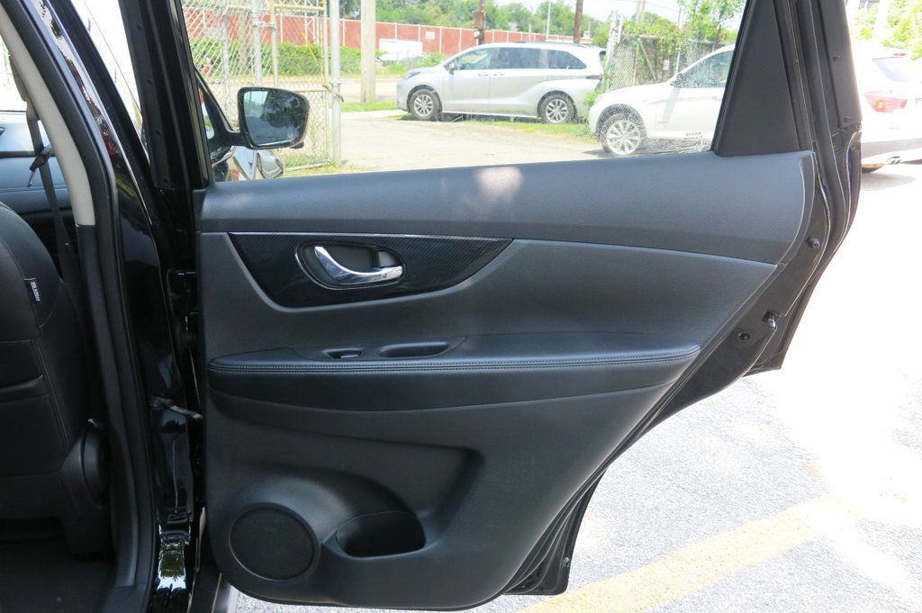 2018 Nissan Rogue FWD SL - 23055929 - 49