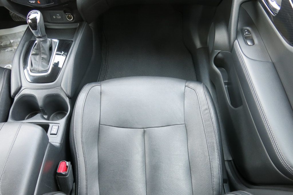 2018 Nissan Rogue FWD SL - 23055929 - 55