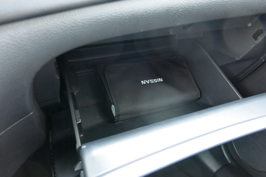 2018 Nissan Rogue FWD SL - 23055929 - 77