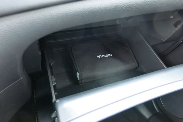 2018 Nissan Rogue FWD SL - 23055929 - 77