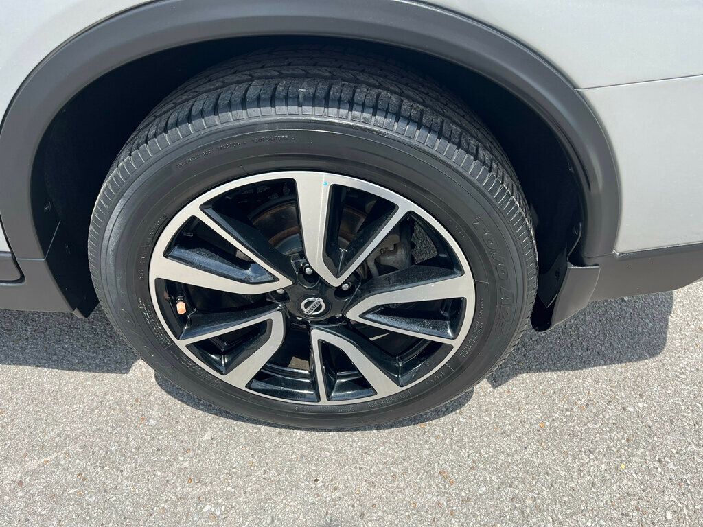 2018 Nissan Rogue FWD SL - 22882141 - 9